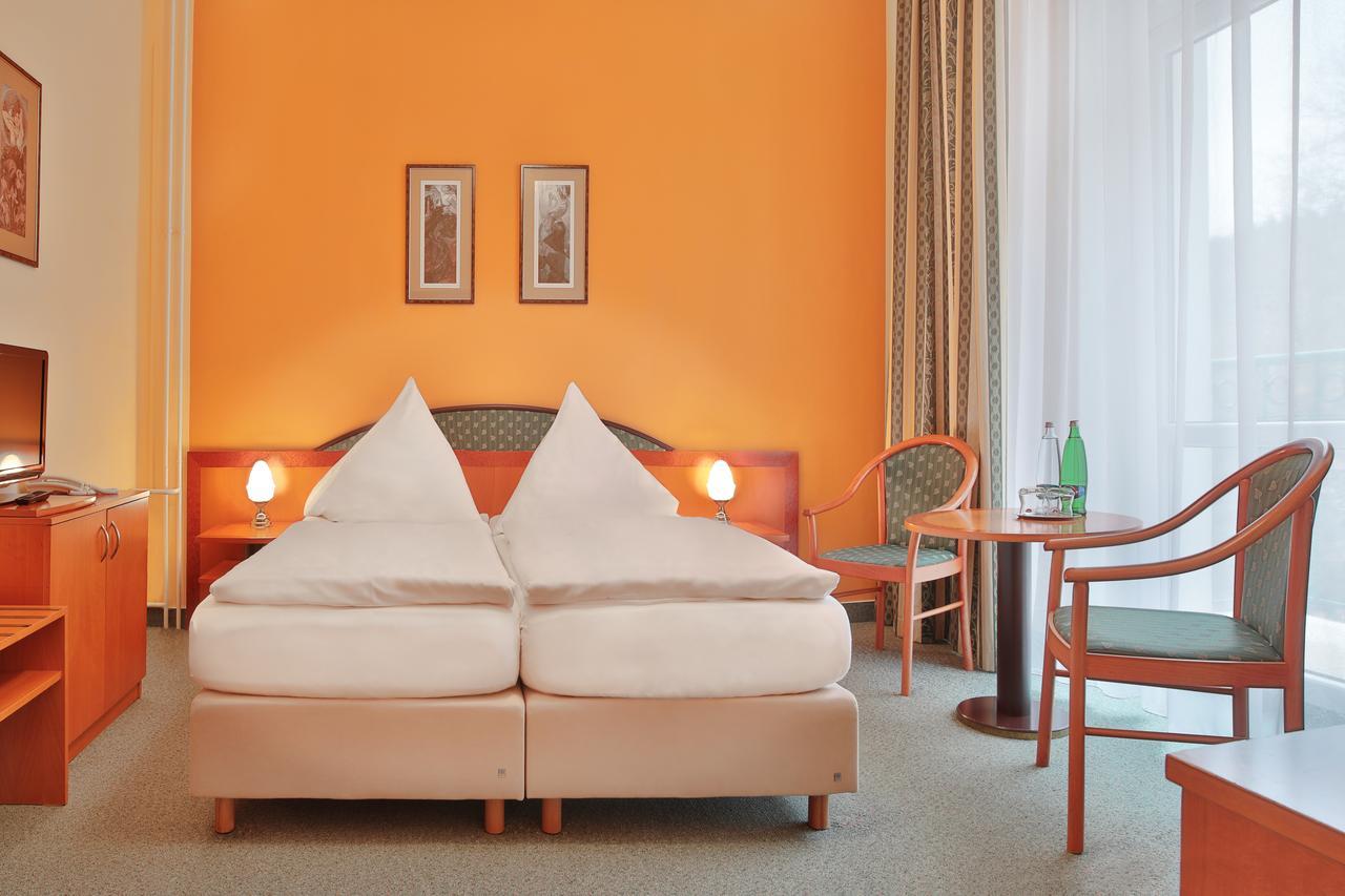 Villa Regent Spa & Wellness 마리안스케 라즈네 외부 사진