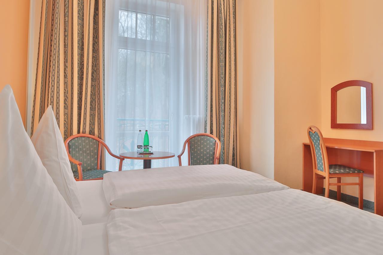 Villa Regent Spa & Wellness 마리안스케 라즈네 외부 사진